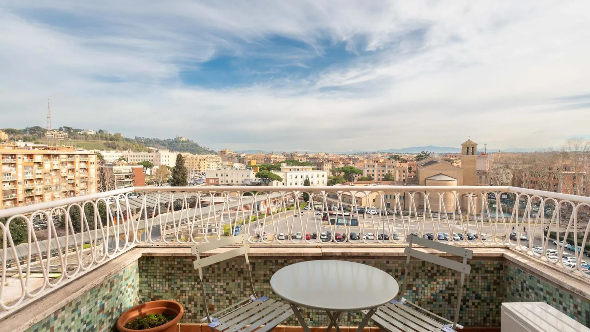 7H Heaven Rhome Vatican Museums Rome 0*,  Italy